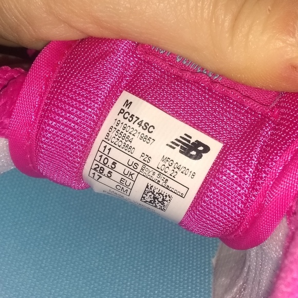 Brand new in box - Picture 3 of 4